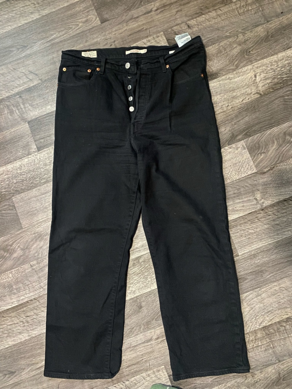 Black Levi’s Ribcage Straight